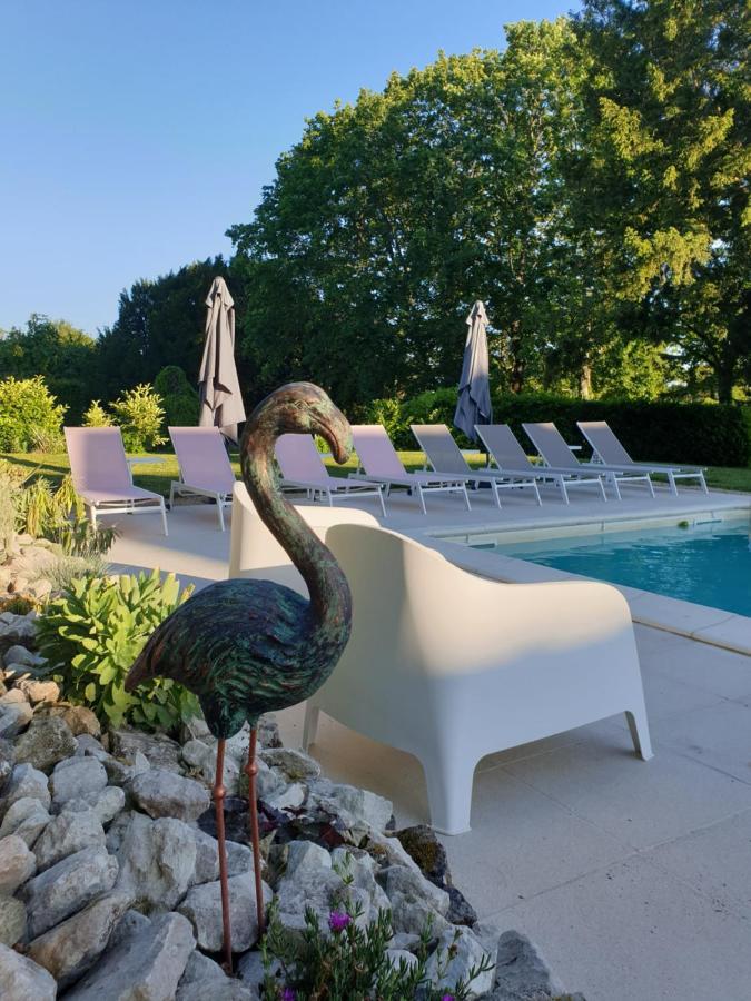 Domaine De Bourgville Monts-sur-Guesnes Exterior photo