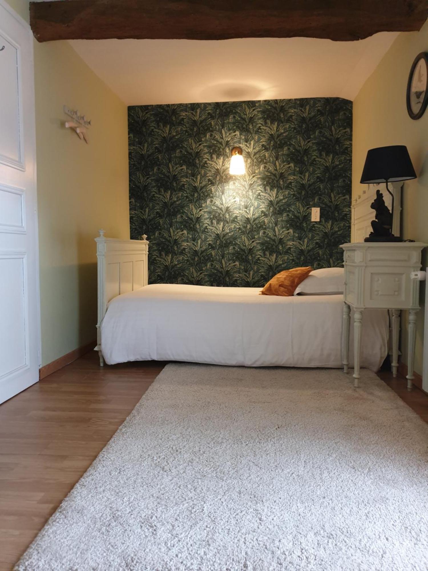 Domaine De Bourgville Monts-sur-Guesnes Room photo